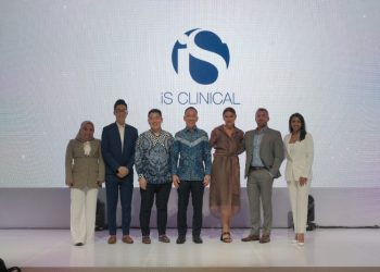 Lewat iS Clinical, Dokter Dermal Filler Terbaik Di Inggris Tawarkan Fire & Ice Untuk Dapatkan Kulit Wajah Terbaik