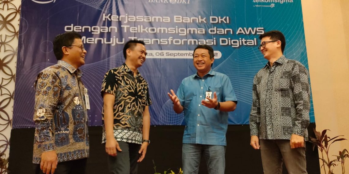 Kerja Sama Bank DKI dengan Amazon Web Services dan Telkomsigma