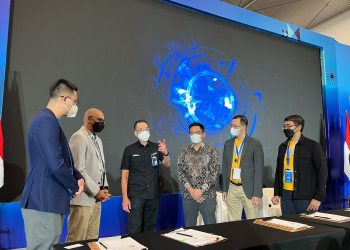 Dukung Perluasan Ekosistem Digital, Bank Mandiri dan MCI Teken Kerjasama Dengan Qoala, Ayoconnect dan ICON+