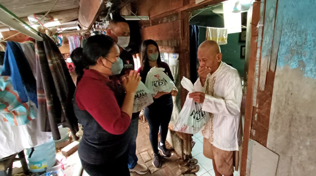 BAG dan AGP Sebar Paket Sembako Gratis