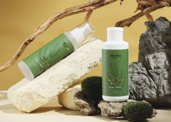 Votre Peau Hadirkan Salicylic Acid Acne Facial Wash dan Toner, Duo Ampuh Atasi Jerawat Anti Ketarik