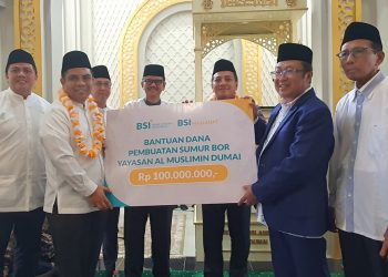 BSI dan BSI Maslahat Berikan Bantuan Dana Pembuatan Sumur Bor Yayasan Al Muslimin Dumai