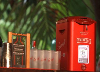 Berkolaborasi Dengan ecoSPIRITS, Smirnoff Luncurkan Kemasan ecoTOTE Yang Ramah Lingkungan