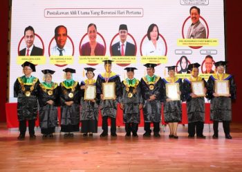 Dikukuhkan Perpusnas, Ini Harapan Lima Pustakawan Ahli Utama