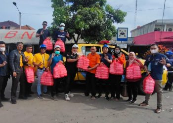 Bank Mandiri Salurkan Bantuan Untuk Korban Gempa Cianjur