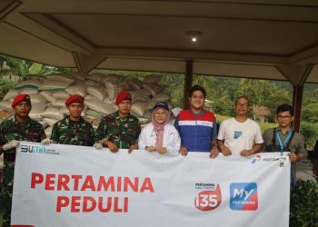 Pertamina Salurkan 12 Ton Beras untuk Dapur Umum Korban Gempa Cianjur