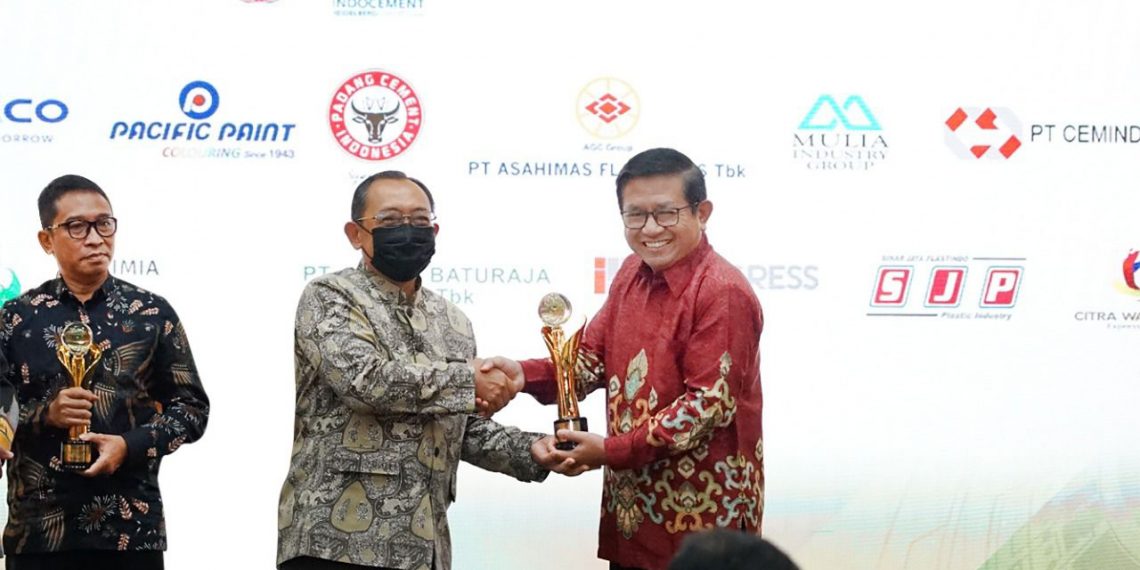 Raih Industri Hijau Kinerja Terbaik, Petrokimia Gresik Komitmen Optimalisasi Transisi Energi Dan Pemanfaatan Gipsum