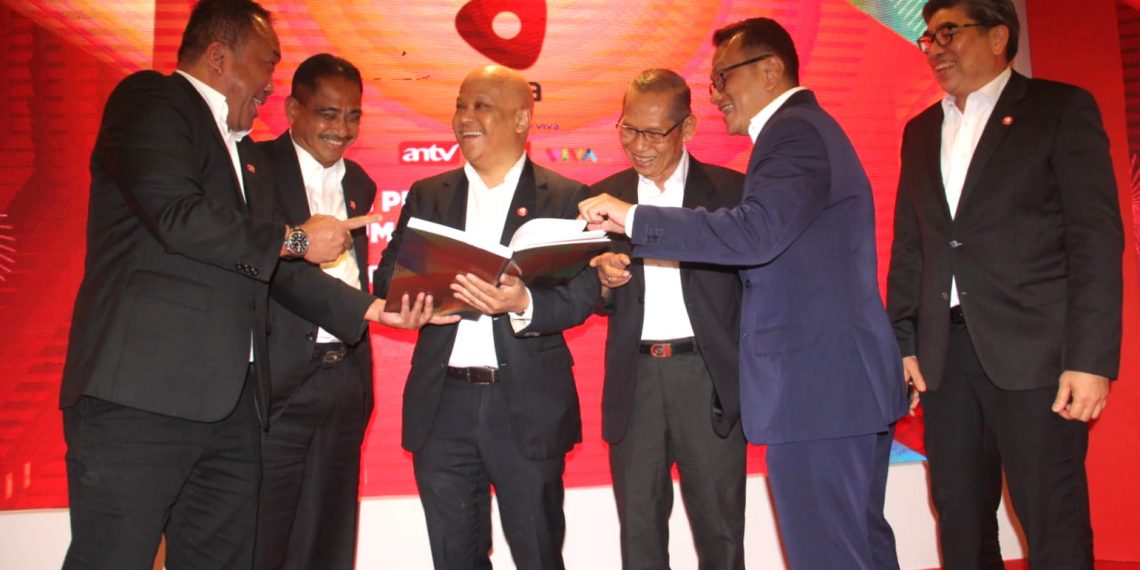 Publik Expose VIVA dan MDIA