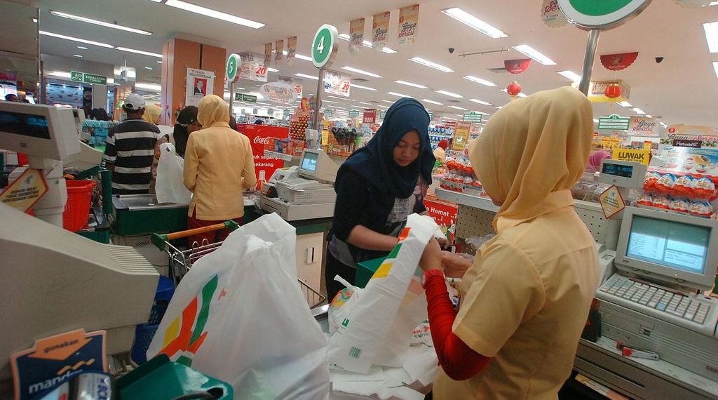 Industri Tolak Penerapan Tarif Cukai Plastik