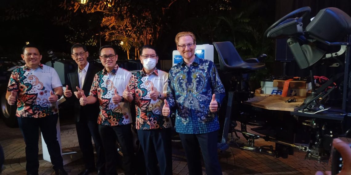 Volvo Buses luncurkan lini produksi perakitan lokal di Indonesia ditandai dengan peluncuran resmi rangkaian produk lengkap Euro V