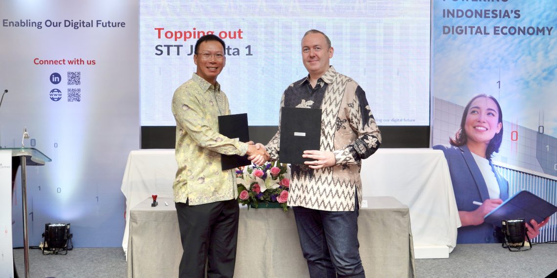 STT GDC Topping Off Pusat Data Pertamanya di Indonesia Siap Ciptakan 28 Ribu Lapangan Kerja