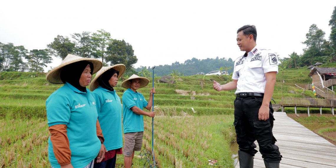 BSI Dorong Desa Binaan di Bogor Jadi Desa Sentra Padi