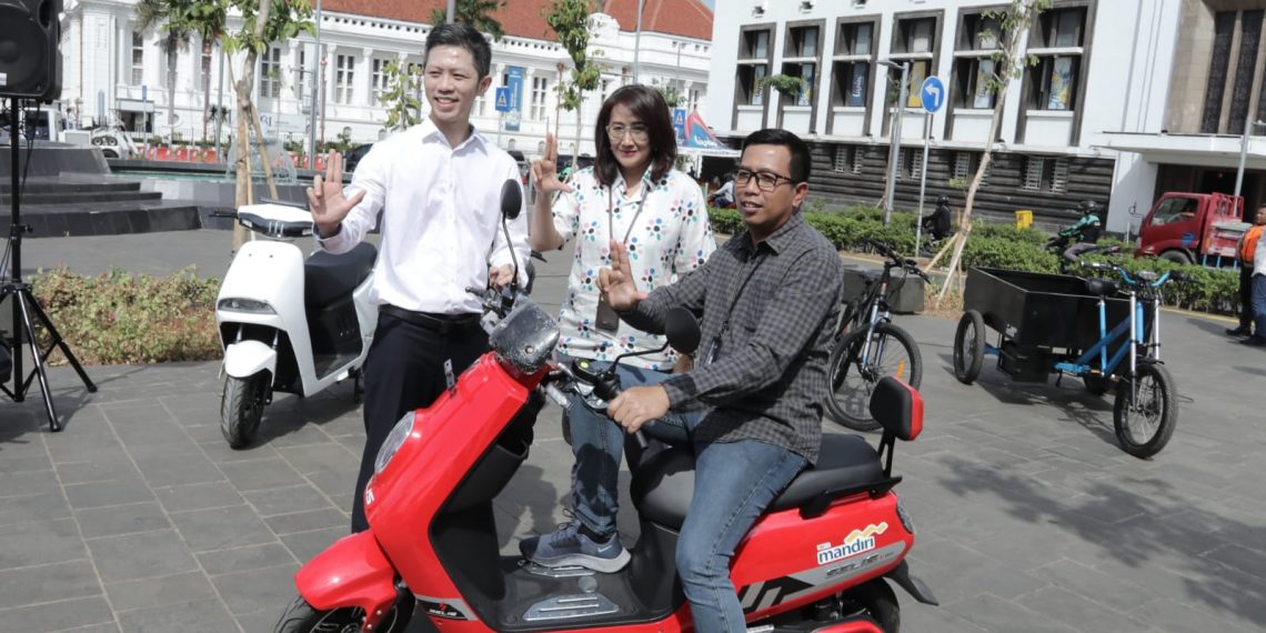 Terapkan ESG, Bank Mandiri Kolaborasi dengan PT Juara Bike (SELIS)