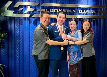 Cerita Manis Si Pengusaha Truk, Lulus Kuliah S3