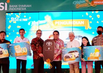 Apresiasi Nasabah Gadai Emas & Cicil Emas, BSI Berikan Hadiah Program Hujan Emas