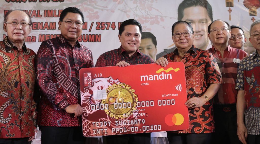 Penyerahan Kartu Kredit Fengshui