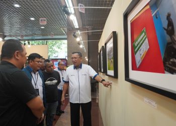 Kunjungi Pameran Foto Anugerah Jurnalistik Bank BTN