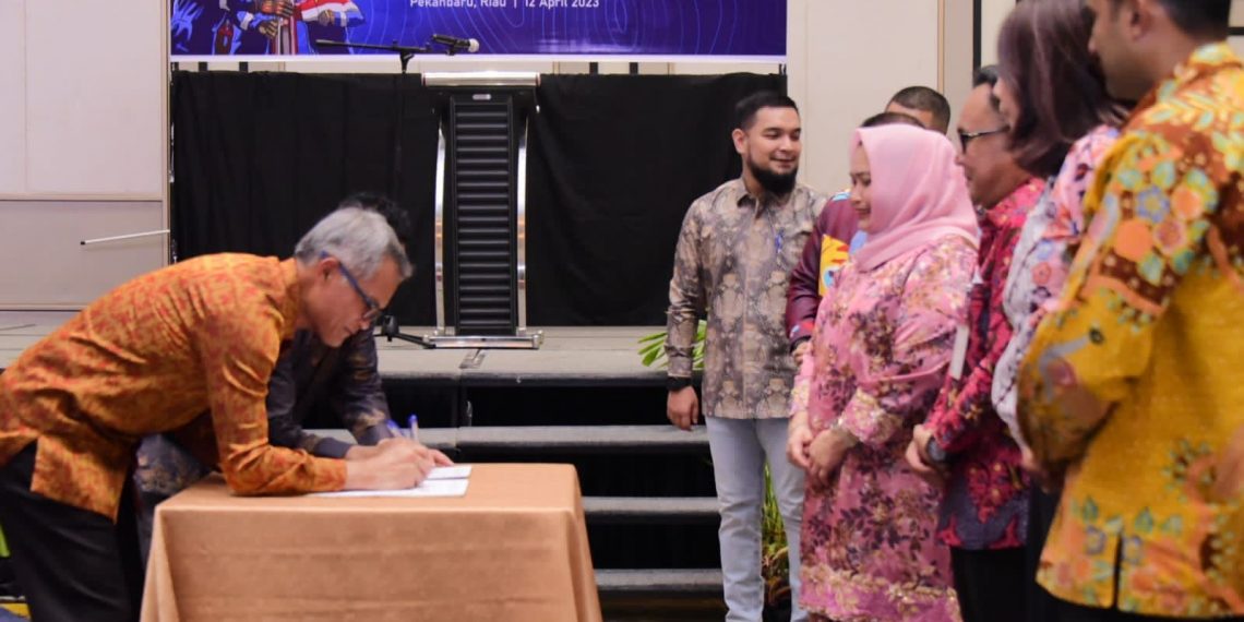 ELNUSA Tangkap Peluang Bisnis MIGAS, Gandeng BUMD Riau