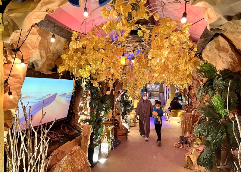 Lewati Jebakan Piramid Di Jakarta Aquarium & Safari!Anda Berani?