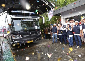 Kimia Farma Lepas 10 Bus Mudik Bersama BUMN 2023