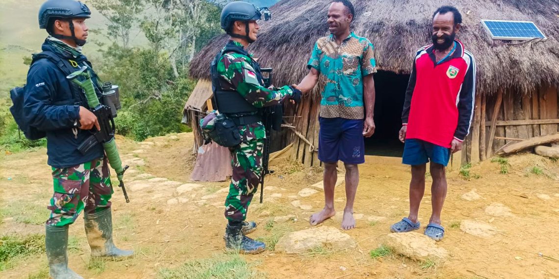 Satgas Yonif 722 MKS Berikan Pelayanan kesehatan Kesehatan Gratis di Lanny Jaya