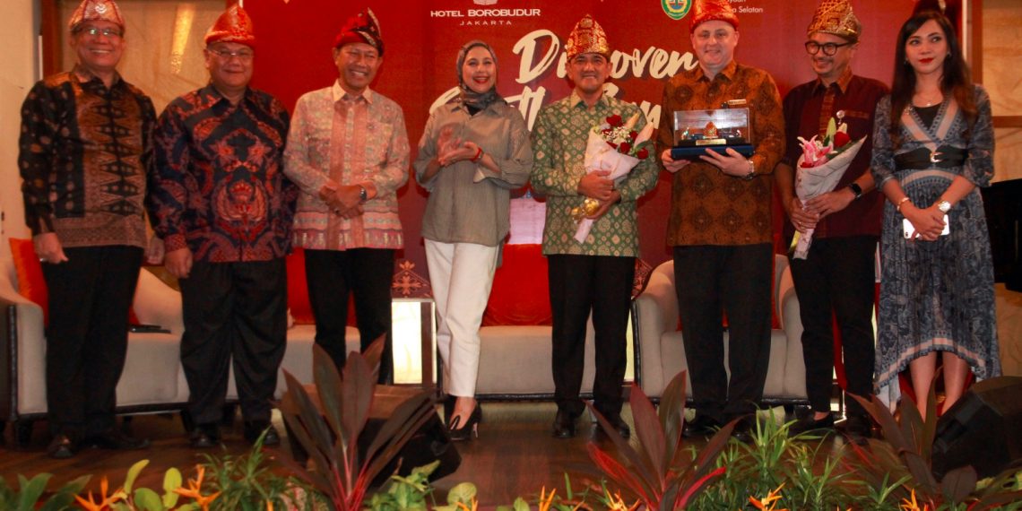 HUT Hotel Borobudur ke 50 Tahun