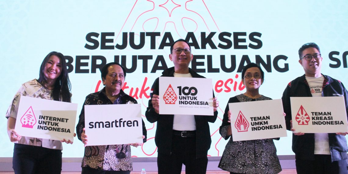Peluncuran Inisiatif Smartfren 100% untuk Indonesia