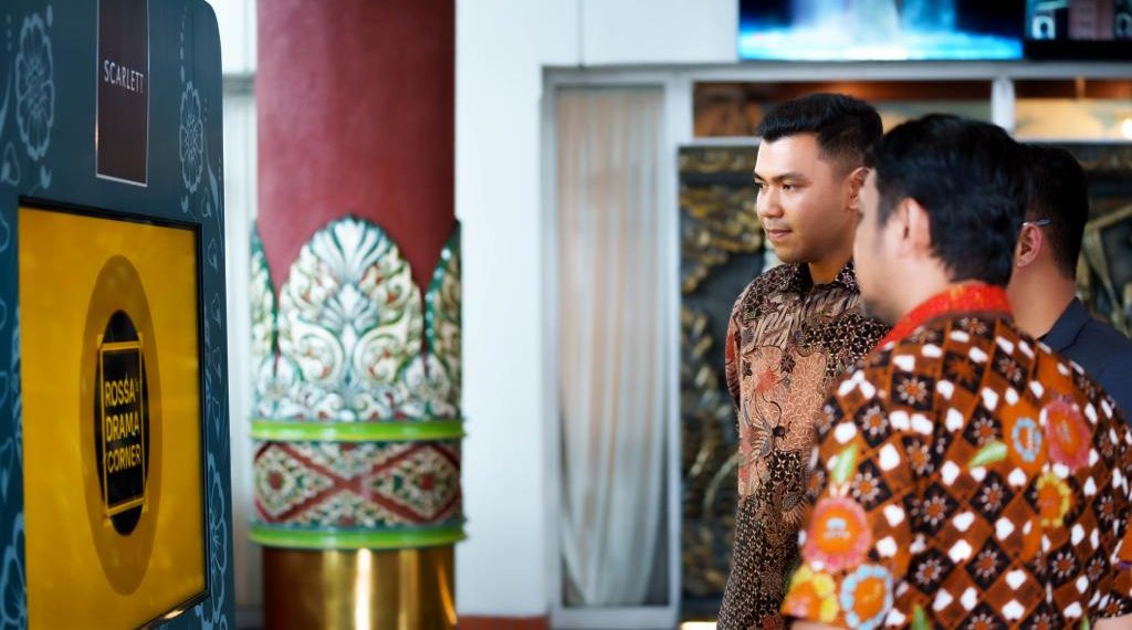 Kabar Gembira, Pengunjung Terminal 1 dan 2 Bandara Soetta dapat Nikmati Hiburan Terbaik lewat Layar Smart Ads.