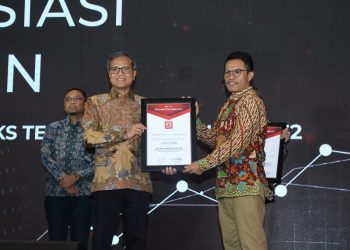 Catat Kinerja Baik di Pasar Modal, BRIS Raih Penghargaan