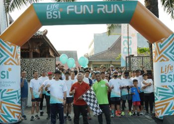 Tingkatkan Inklusi Keuangan Syariah di Jateng, BSI Adakan Fun Run Life with BSI
