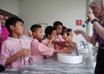Peringati Hari Anak Nasional, BSI Maslahat dan BSI Dukung Pemeriksaan Karies Gigi di Tebet