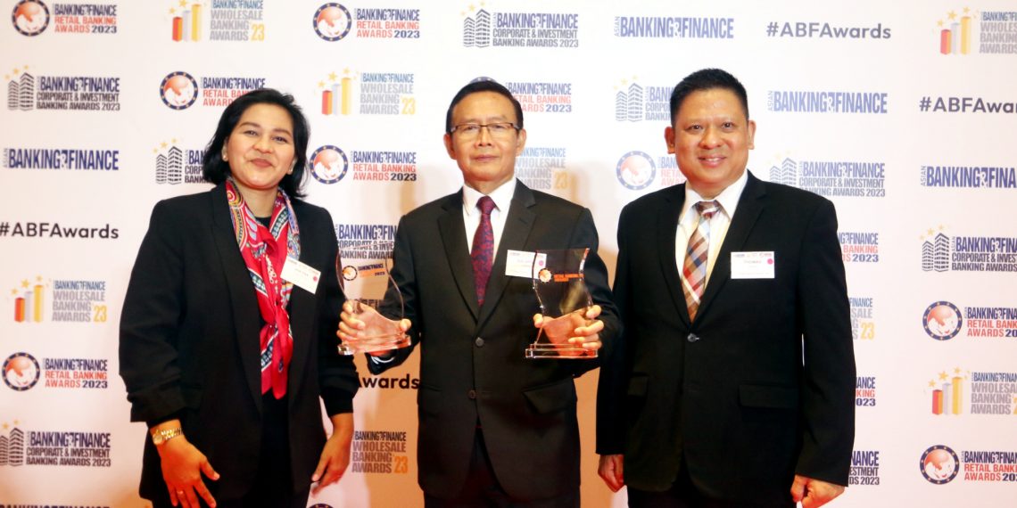 Bank Mandiri Raih Penghargaan dari ABF Retail Awards 2023