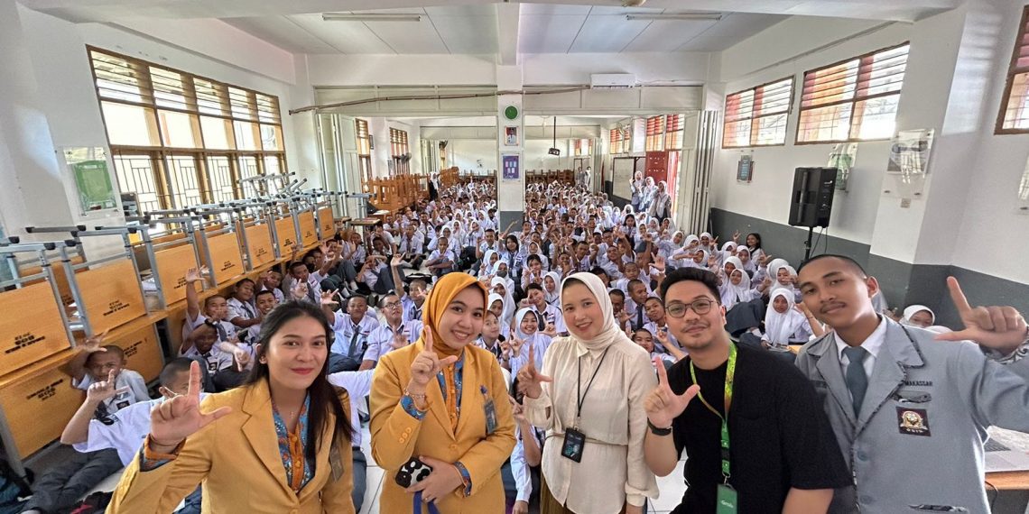 Demi KEJAR OJK, Bank Mandiri Gelorakan Semangat Menabung ke 15.000 Pelajar se-Indonesia