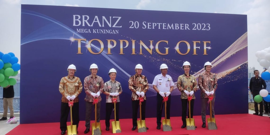 Tokyu Land Indonesia Lakukan Topping Off BRANZ Mega Kuningan
