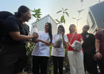 Gotong Royong Boyong Pohon