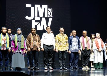BSI Dorong Kemajuan Industri Fesyen di Indonesia Lewat Jakarta Muslim Fashion Week 2024
