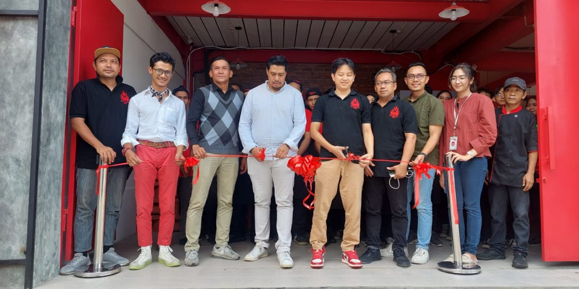 Peluncuran Kolaborasi Dahsyat Antara Rojo Sambel si AA Dan Adhya Group Membuka Cabang Ke-3