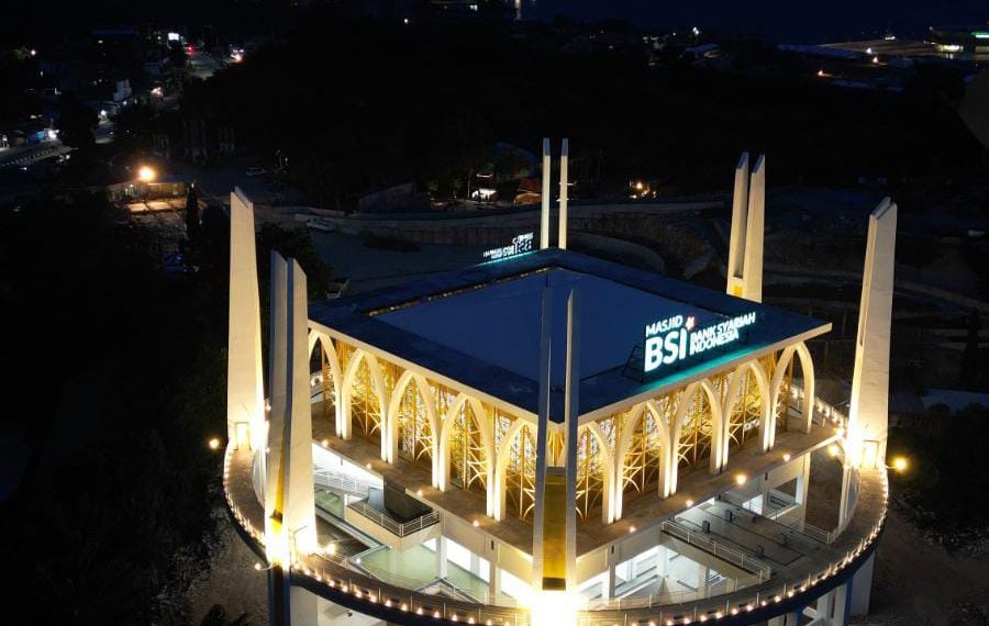 Jadi Destinasi Wisata BHC, Masjid BSI Bakaheuni Dikunjungi 6.500 Jamaah per Bulan Saat Libur Nataru
