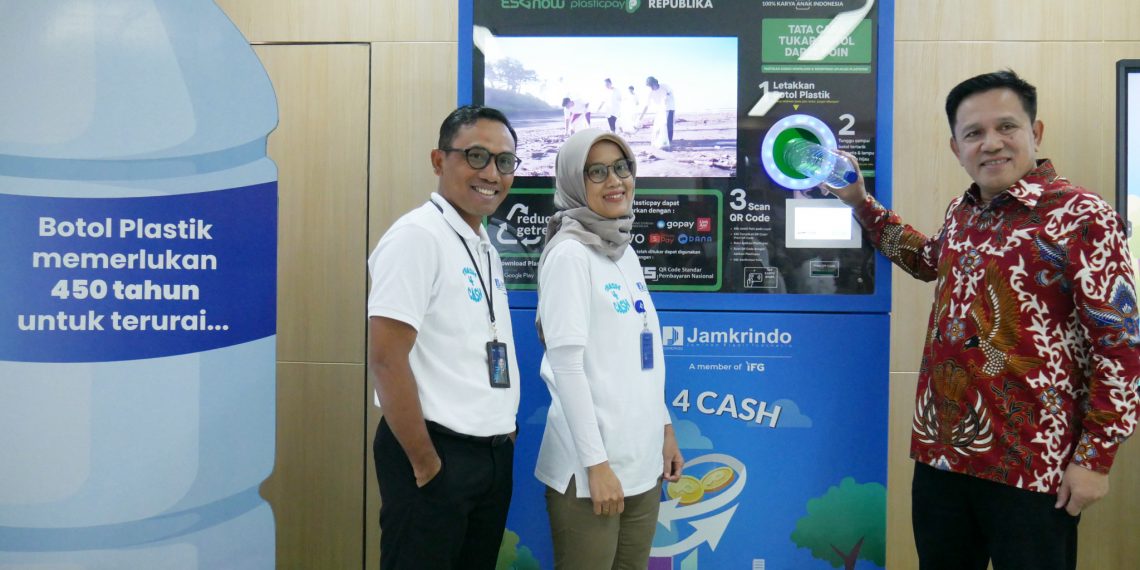 Peluncuran Program Trash4Cash Jamkrindo