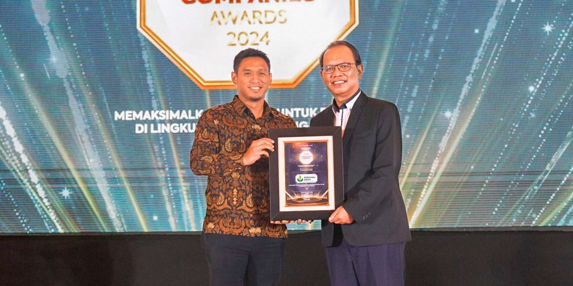 Disaksikan Oleh Wakil Presiden RI Periode 2004-2009 Dan 2014-2019, Jusuf Kalla, Petrokimia Gresik Dinobatkan Sebagai Perusahaan Living Legend Yang Mendukung Ketahanan Pangan & Pertanian Berkelanjutan