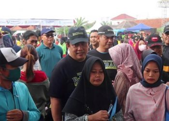Sambutan Antusias Warga Cibarusah Terhadap Acara Botram Perdana Dari Disdukcapil Kabupaten Bekasi
