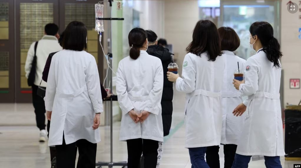 Krisis Kesehatan di Korsel, Para Dokter Mogok hingga Melumpuhkan Layanan Medis