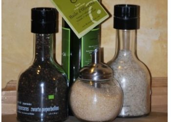 Segini Porsi Pas Konsumsi Gula dan Garam Supaya Tidak Kena Kencing Manis