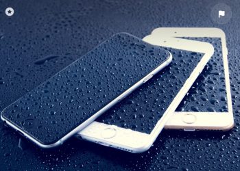 Menyimpan Iphone yang Kemasukan Air di Kantong Beras Dapat Merusak Fungsinya