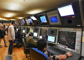 Menhub Cek Pergerakan Penumpang dan Pesawat pada Arus Balik di Bandara Soekarno-Hatta