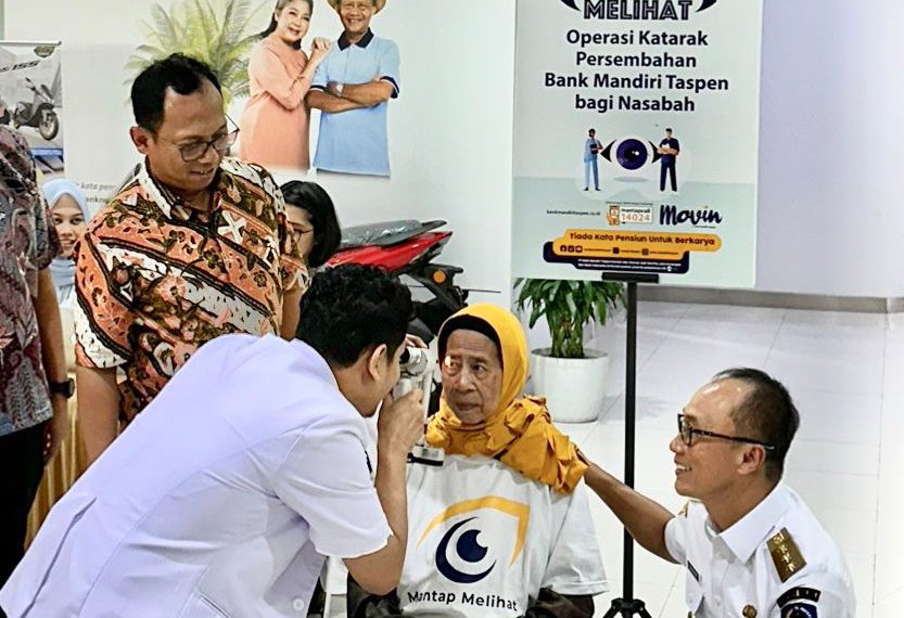 Mantap Melihat, Bank Mandiri Taspen Gelar Operasi Katarak  di Makasar dan Medan