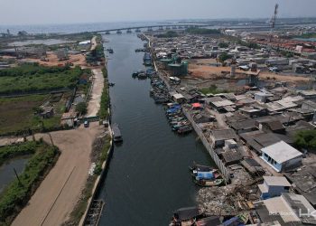Direncanakan Selesai Tahun ini, Pembangunan Pengaman Pantai di Teluk Jakarta untuk Cegah Banjir Rob