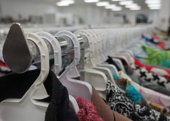 Badai Impor Pakaian Ilegal Terus Menekan Industri Tekstil Nasional