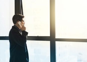 Begini Cara agar Terhindar dari Gangguan Penelepon Tak Dikenal