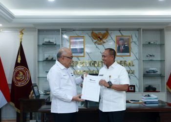 ASABRI Serahkan Pensiun Pertama Irjen Kemhan RI 